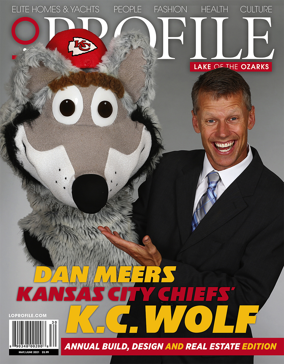 Dan Meers & Kansas City Chiefs' Wolf - May/June 2021